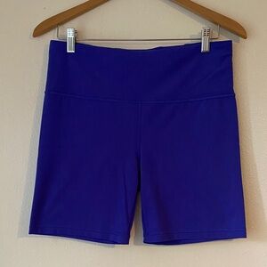 Athleta Ultra High Rise Elation 7” Shorts Women’s
